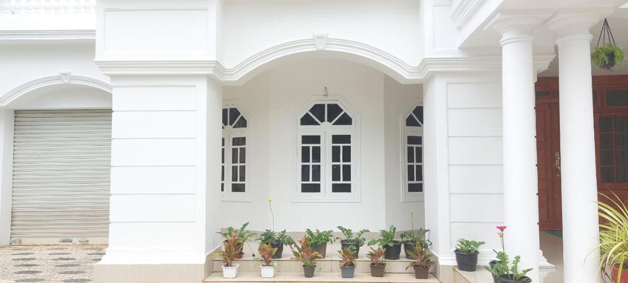 Jinan Palace Guest House Jinan Palace Guest House Nedumbassery Εξωτερικό φωτογραφία